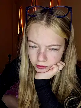 -veranito- online show from March 2025 03:02:02 AM