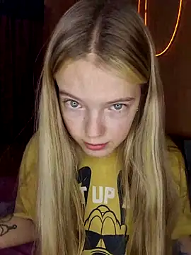 -veranito- online show from March 2025 03:01:02 AM