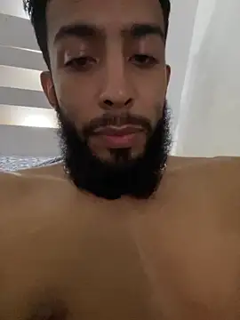 Alessandro  Rossi online show from December 2025 07:28:01 AM