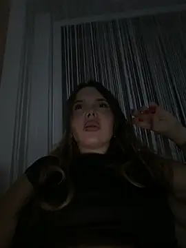 Snapshot of TheCinderella chatting on July 2026 10:02:02 PM TheCinderella online show from July 2026 10:02:02 PM