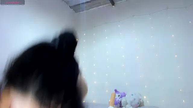 Snapshot of ms_pickless chatting on May 2026 05:00:01 PM ms pickless online show from May 2026 05:00:01 PM