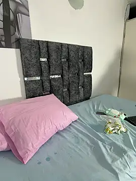 Natasharuso online show from February 2026 09:30:01 AM