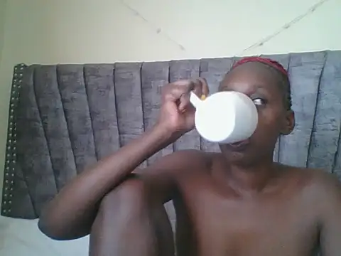 Dizzydose online show from November 2025 05:30:02 AM