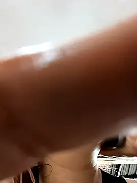 Snapshot of Latina_sexy1 chatting on September 2025 02:18:02 PM Latina sexy1 online show from September 2025 02:18:02 PM