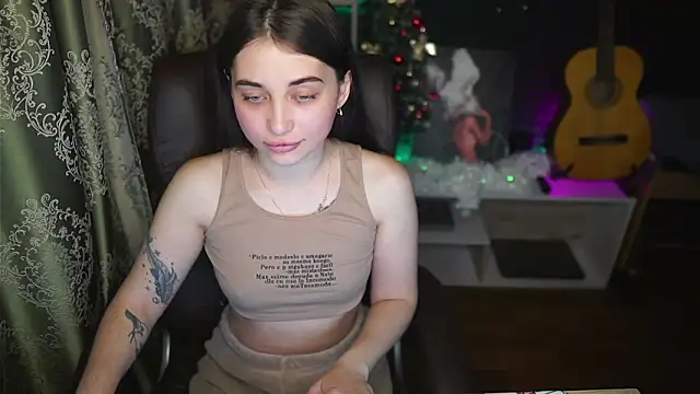 Snapshot of delicatedBailey chatting on December 2024 04:28:02 AM delicatedBailey online show from December 2024 04:28:02 AM