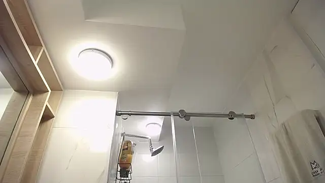 Santiago kiler online show from October 2025 03:32:01 PM