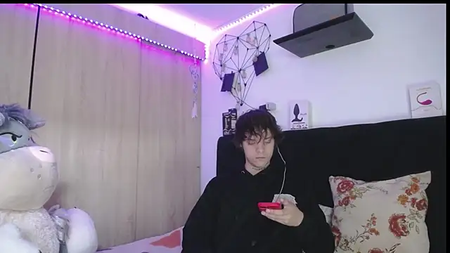 Santiago kiler online show from March 2026 02:00:02 PM