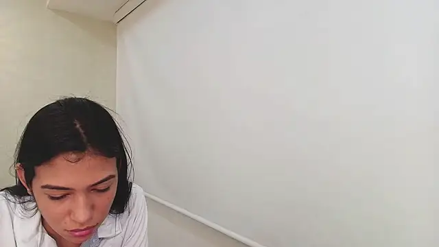 Snapshot of Sassy--Girl chatting on September 2025 06:02:01 PM Sassy--Girl online show from September 2025 06:02:01 PM