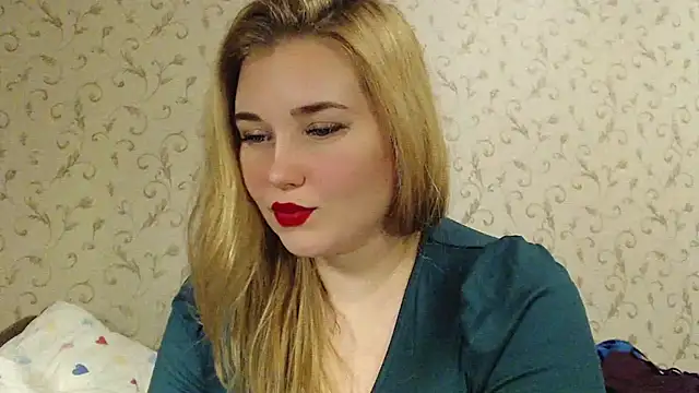 Snapshot of mmmPinUpGirl chatting on January 2025 09:26:02 PM mmmPinUpGirl online show from January 2025 09:26:02 PM