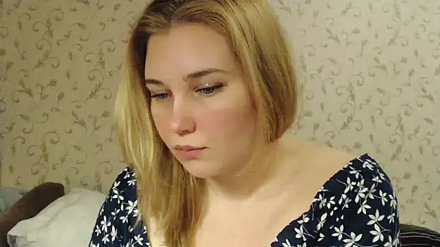 Snapshot of mmmPinUpGirl chatting on March 2025 07:50:02 PM mmmPinUpGirl online show from March 2025 07:50:02 PM