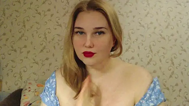 Snapshot of mmmPinUpGirl chatting on March 2025 08:43:02 PM mmmPinUpGirl online show from March 2025 08:43:02 PM