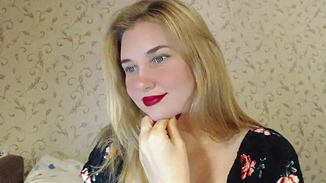 Snapshot of mmmPinUpGirl chatting on September 2025 05:56:01 PM mmmPinUpGirl online show from September 2025 05:56:01 PM