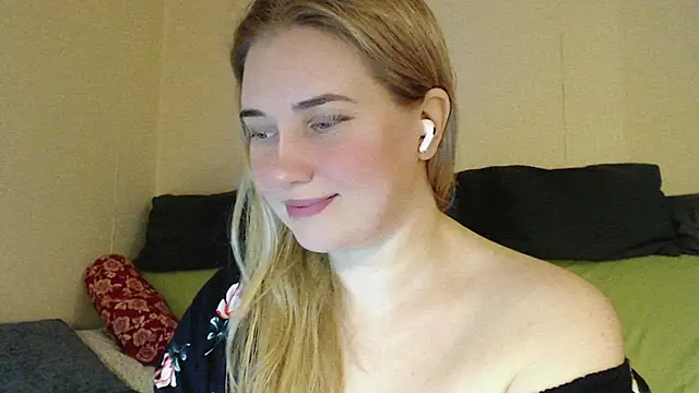 mmmPinUpGirl online show from October 2025 06:21:01 PM