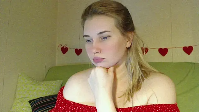 mmmPinUpGirl online show from March 2026 05:05:01 PM