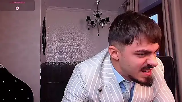 Snapshot of WilsonJules chatting on September 2025 04:28:01 AM WilsonJules online show from September 2025 04:28:01 AM