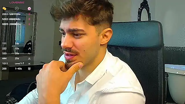 Snapshot of WilsonJules chatting on October 2025 05:31:01 AM WilsonJules online show from October 2025 05:31:01 AM