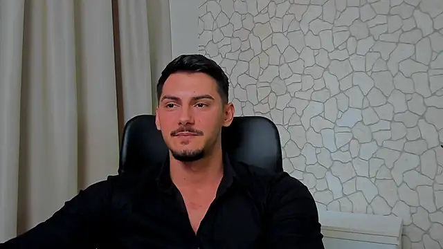 Snapshot of ClintMasters chatting on February 2025 10:03:02 AM ClintMasters online show from February 2025 10:03:02 AM