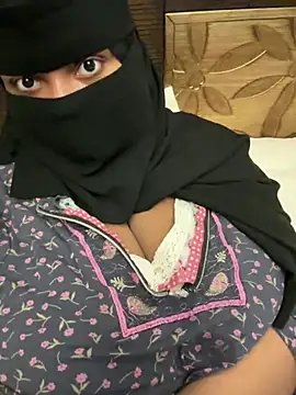 Submissive Arab online show from March 2025 10:53:01 PM