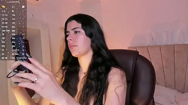  Niah  online show from February 2025 09:14:01 PM