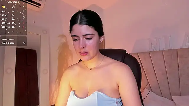  Niah  online show from February 2025 09:01:01 PM