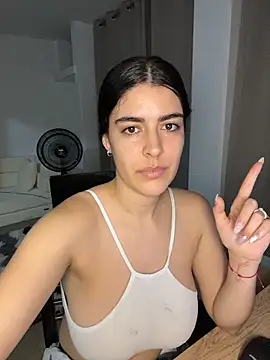  Niah  online show from April 2026 12:52:02 AM