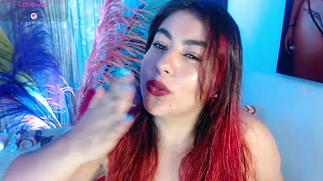 Snapshot of gatuwildhott chatting on April 2026 01:39:02 PM gatuwildhott online show from April 2026 01:39:02 PM