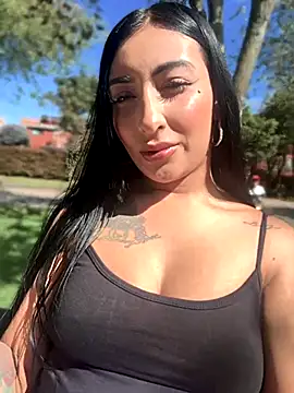 Snapshot of Kathy_bella18 chatting on October 2025 01:55:01 PM Kathy bella18 online show from October 2025 01:55:01 PM