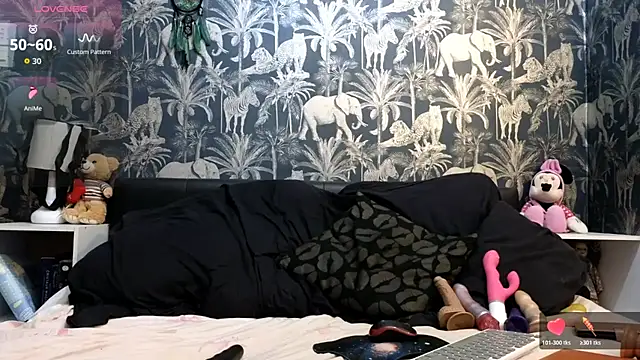 Snapshot of Samanthasexe chatting on November 2025 03:55:02 PM Samanthasexe online show from November 2025 03:55:02 PM