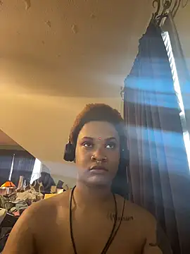 nickytheehawtie online show from February 2026 06:26:01 PM