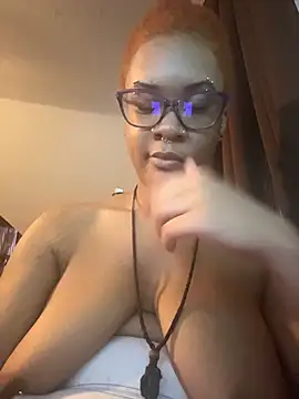 nickytheehawtie online show from March 2026 02:00:02 PM