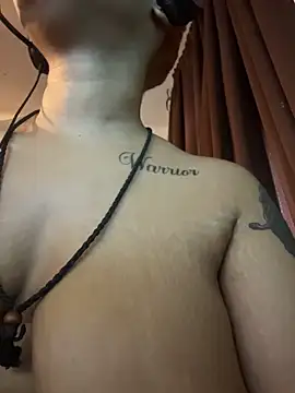 nickytheehawtie online show from March 2026 01:03:02 PM