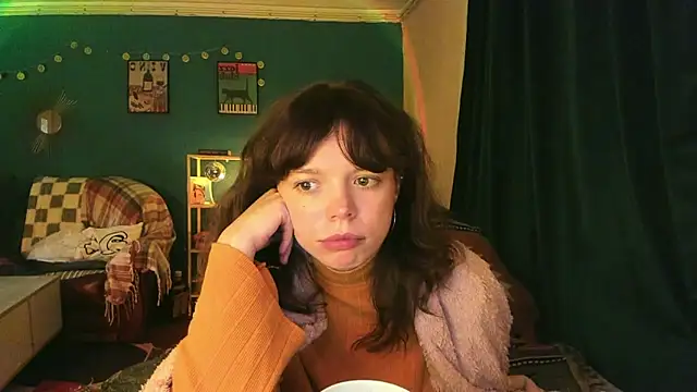 ClancyMorissey online show from November 2025 07:16:02 PM