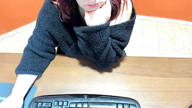 NikkiHolland online show from March 2026 08:55:02 AM