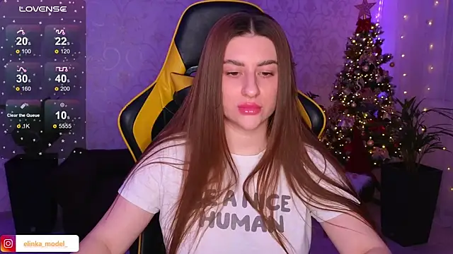 Snapshot of Elishka_ chatting on December 2024 06:59:01 PM Elishka online show from December 2024 06:59:01 PM