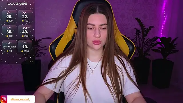 Snapshot of Elishka_ chatting on February 2025 05:09:02 AM Elishka online show from February 2025 05:09:02 AM