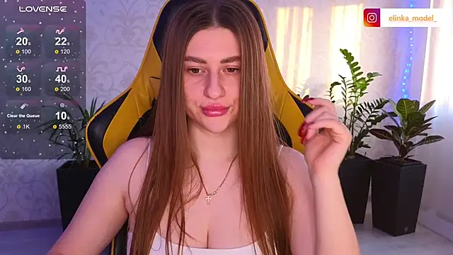 Snapshot of Elishka_ chatting on February 2025 05:48:01 AM Elishka online show from February 2025 05:48:01 AM