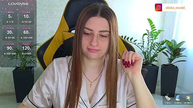 Snapshot of Elishka_ chatting on February 2025 07:55:02 AM Elishka online show from February 2025 07:55:02 AM
