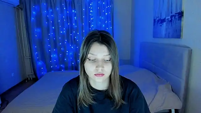 SoniNesti online show from December 2024 03:36:02 PM