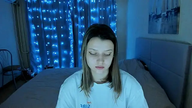 SoniNesti online show from January 2025 12:48:02 PM