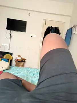 Snapshot of mkmony chatting on January 2025 09:04:02 AM mkmony online show from January 2025 09:04:02 AM