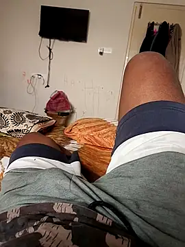 Snapshot of mkmony chatting on January 2025 09:56:02 AM mkmony online show from January 2025 09:56:02 AM