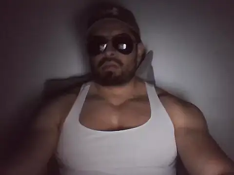 marcus002001 online show from March 2026 03:51:02 AM