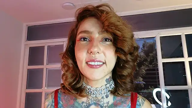 Evangelyne 1 online show from September 2025 03:48:02 PM