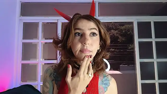 Evangelyne 1 online show from October 2025 03:54:02 PM