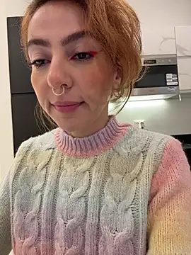 Evangelyne 1 online show from November 2025 03:01:02 PM