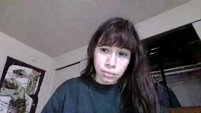 Snapshot of petitedoll29 chatting on December 2024 07:36:01 PM petitedoll29 online show from December 2024 07:36:01 PM