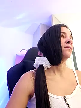 miaeyes online show from January 2025 04:27:01 PM