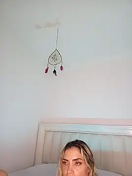 ASHLEY BLAIR online show from January 2025 12:00:02 AM