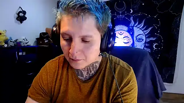 Snapshot of Marieblueeyes chatting on February 2025 04:53:01 AM Marieblueeyes online show from February 2025 04:53:01 AM