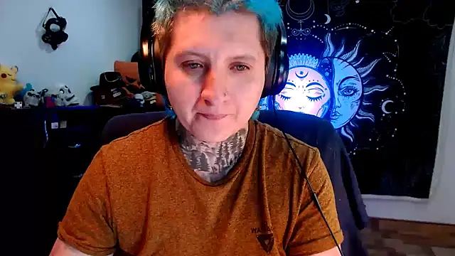 Snapshot of Marieblueeyes chatting on February 2025 07:56:02 AM Marieblueeyes online show from February 2025 07:56:02 AM